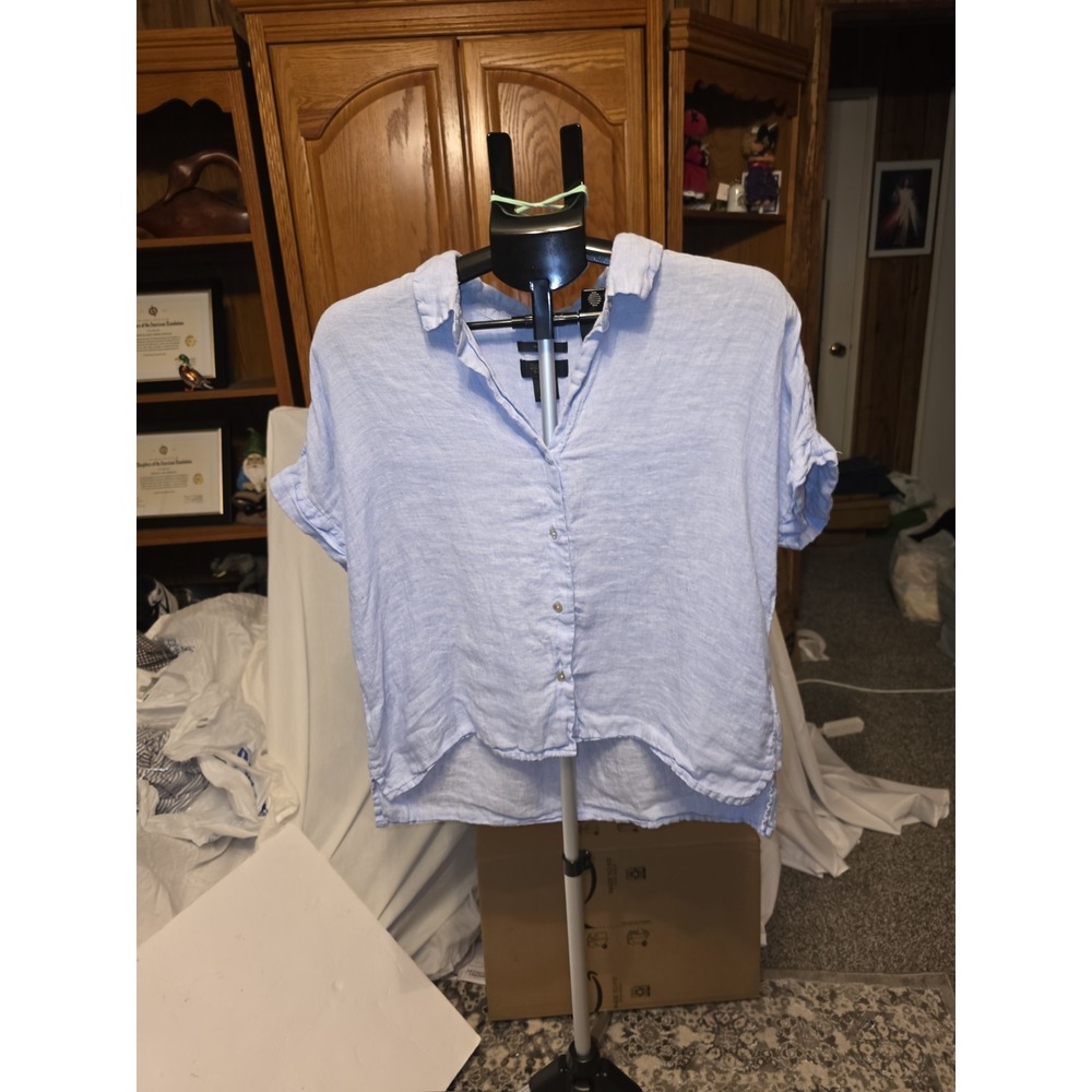 Rachel Roy Bleu Shirt Linen Size L. Hi Low Hem. 22-25" PTP, 22" Long Front, 25"‎